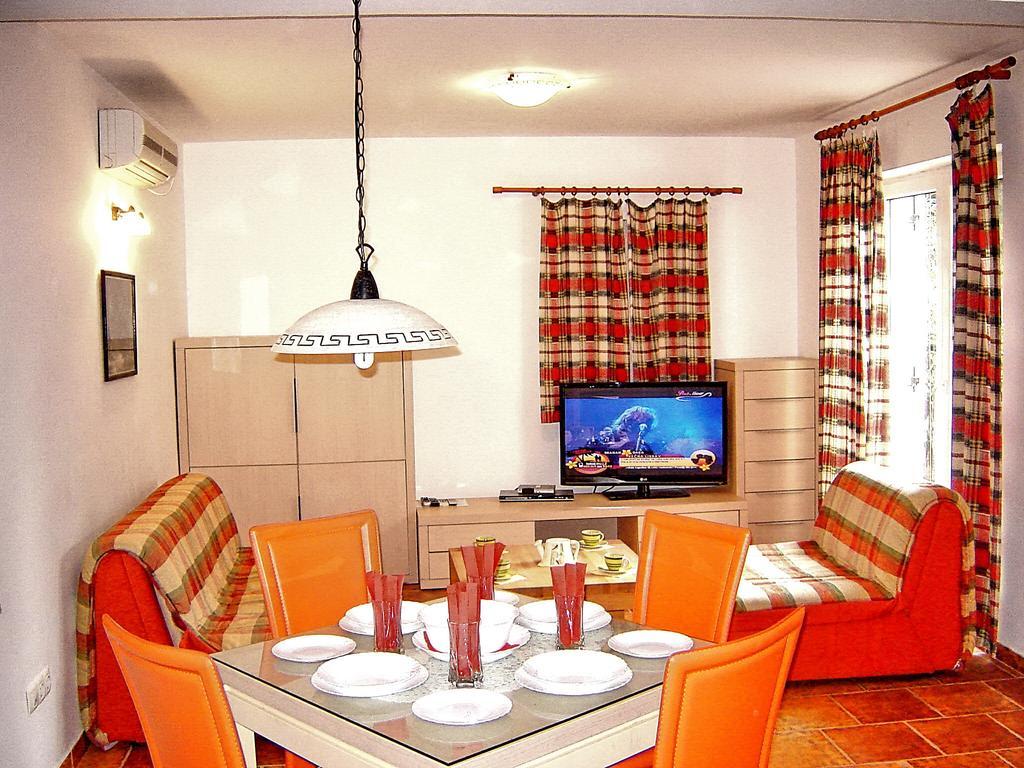 Apartments Maris Petrovac Room photo