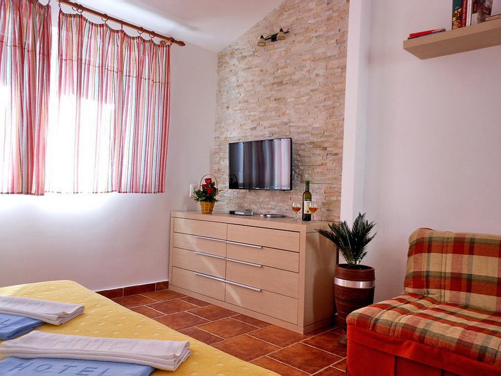 Apartments Maris Petrovac Exterior photo