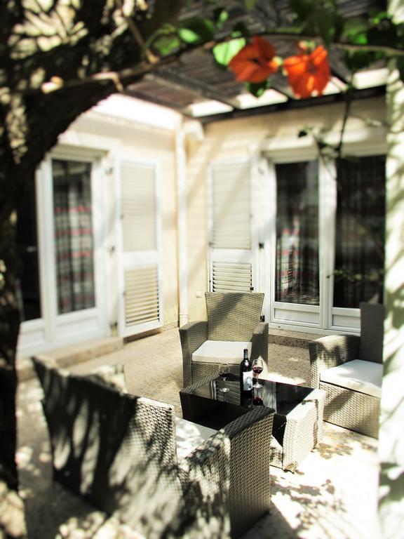 Apartments Maris Petrovac Exterior photo
